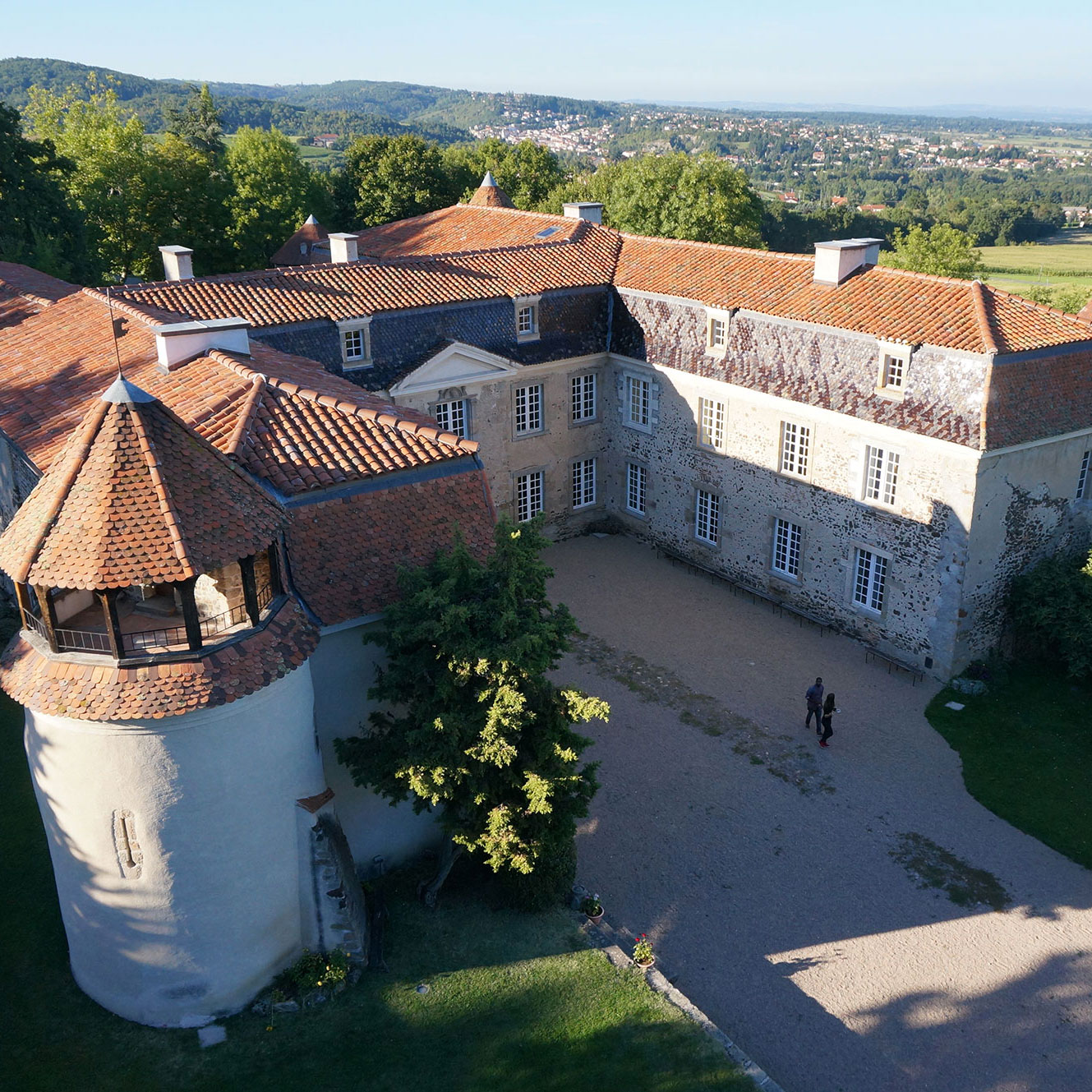 古德拉城堡-古德拉文化交流中心 Château de Goutelas