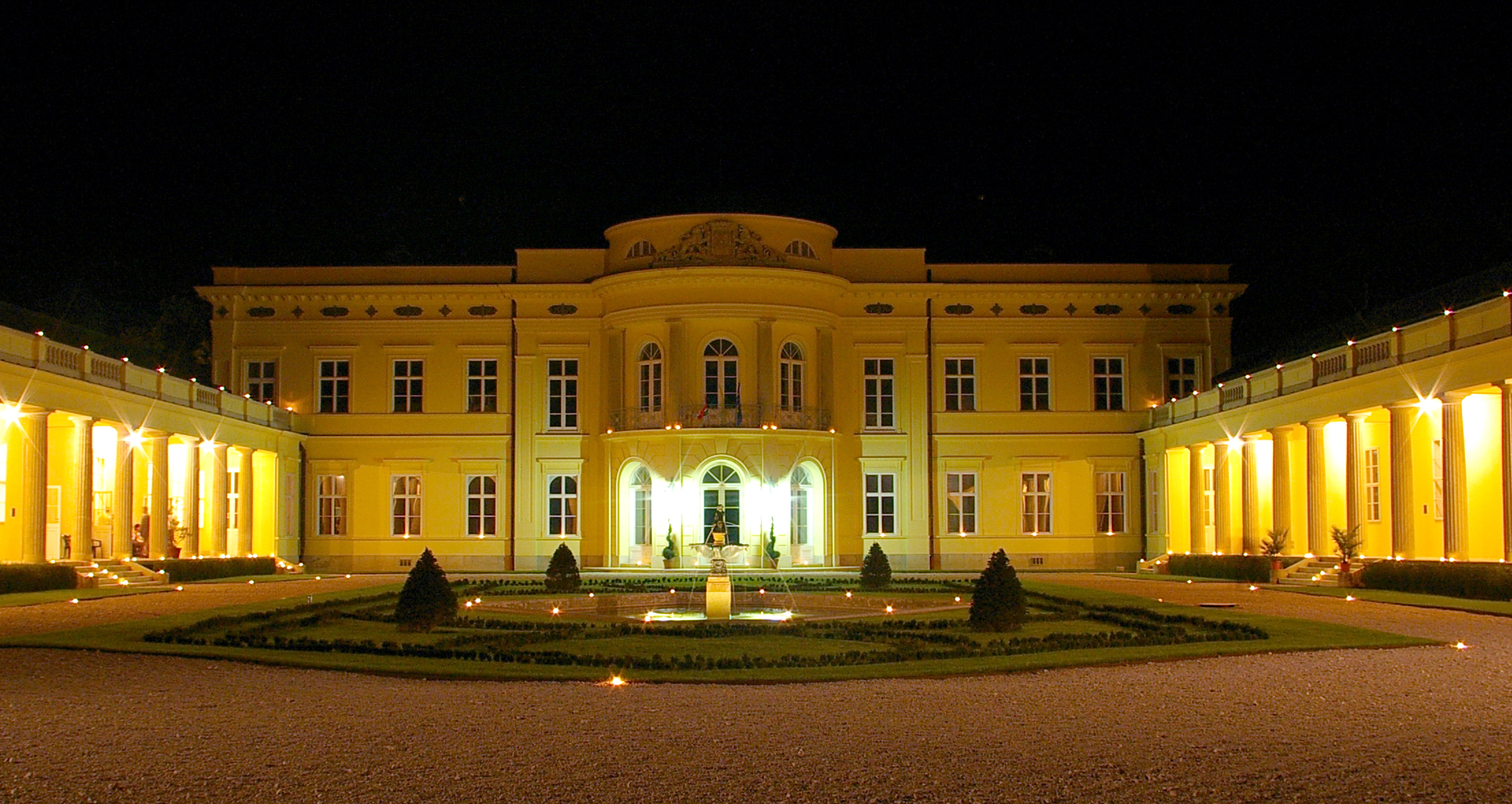 Karolyi Castle