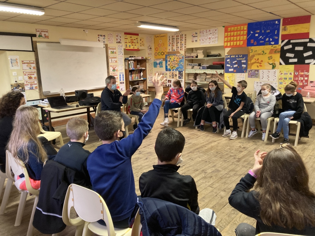 Lancement de l'école de l'Oralité
